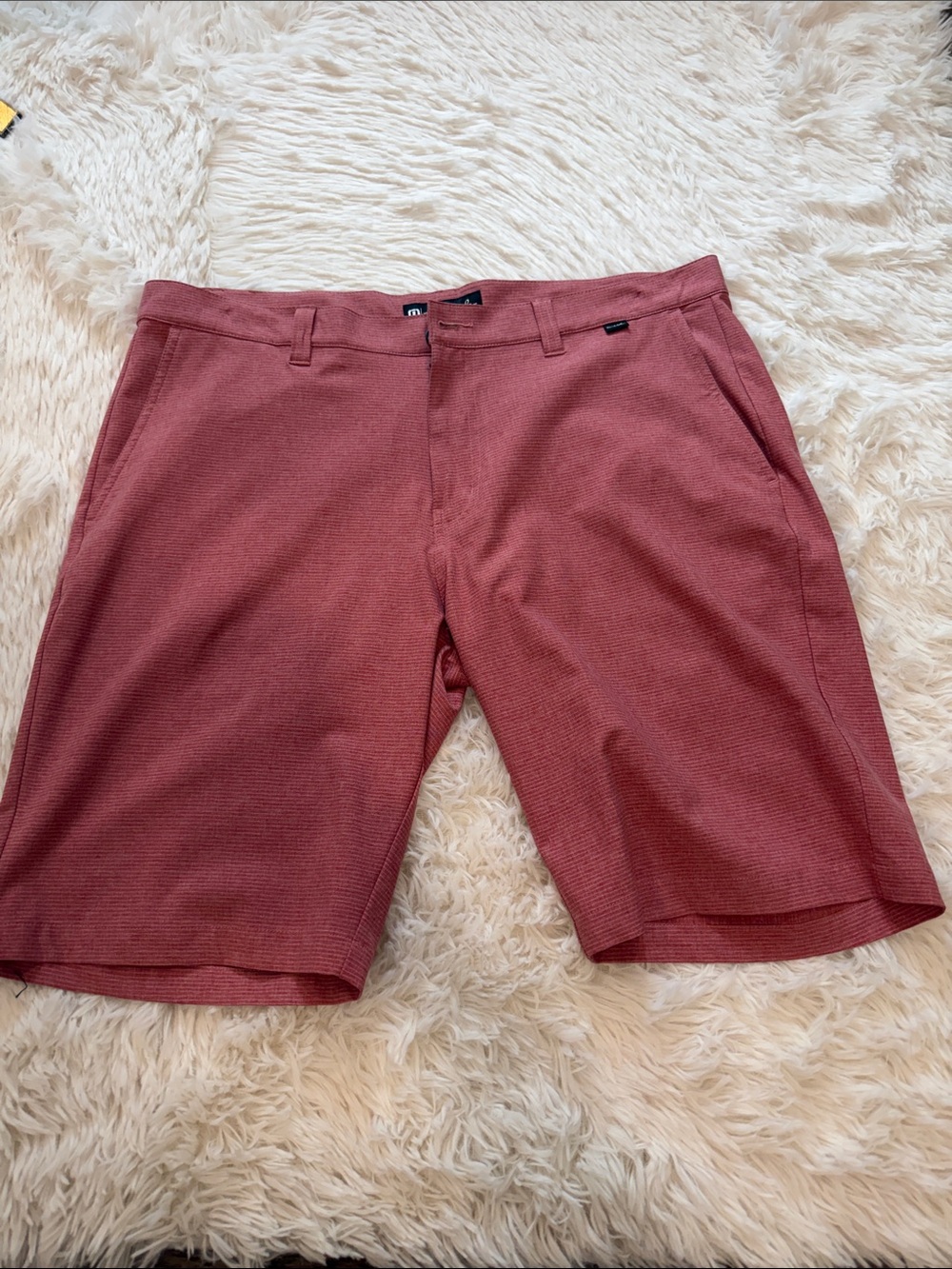 Travis Mathew Men's Flat Front Shorts - salmon NEW